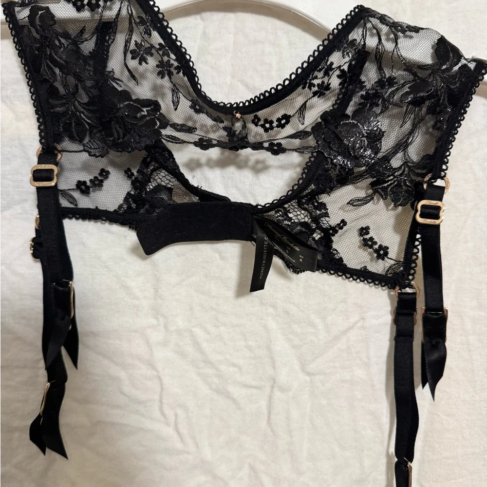 Honey Birdette Whitney Black Lingerie Set || Bra-32C, Garter Belt-Sm, Panty-Sm - Picture 12 of 15